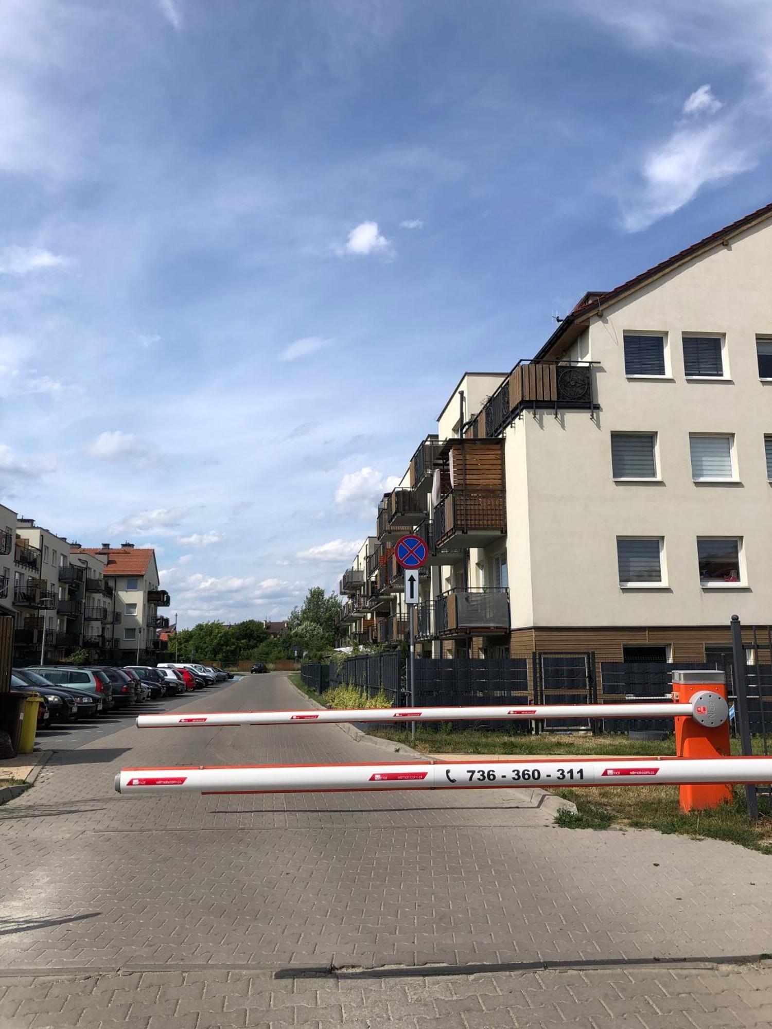 Urocze Mieszkanie Z Ogrodkiem I Bezplatny Parking - Wroclaw — Photos 1